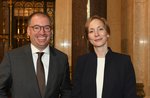 IFSH-Kurator Annen und IFSH-Direktorin Ursula Schröder