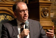 Niels Annen auf dem Panel